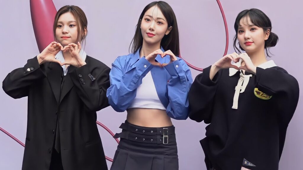 비비지 팀명 협의 중인 은하·신비·엄지 2023년 자료 사진