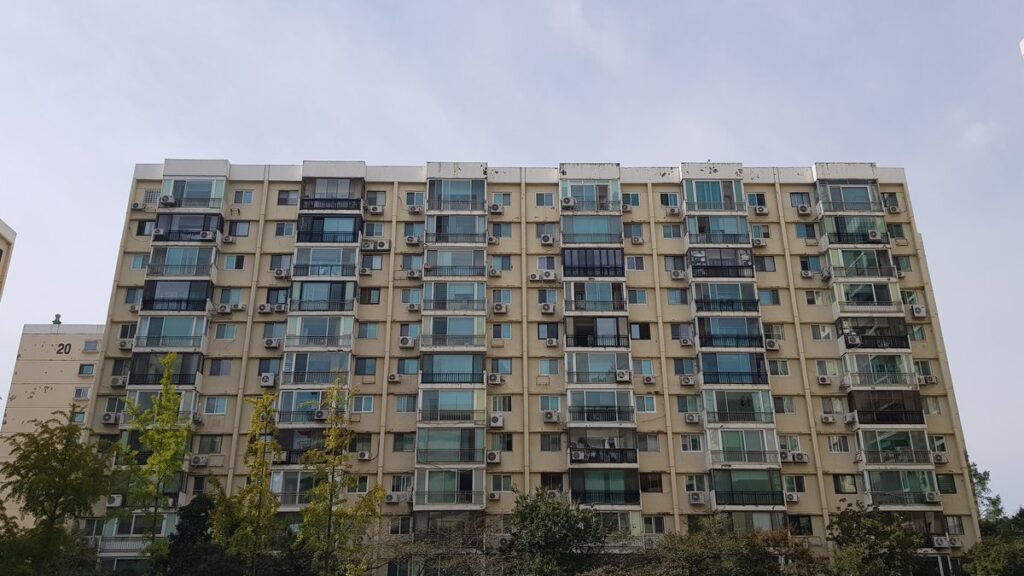 주택 직거래 위법의심이 몰린 강남3구의 강남구 압구정동 아파트
